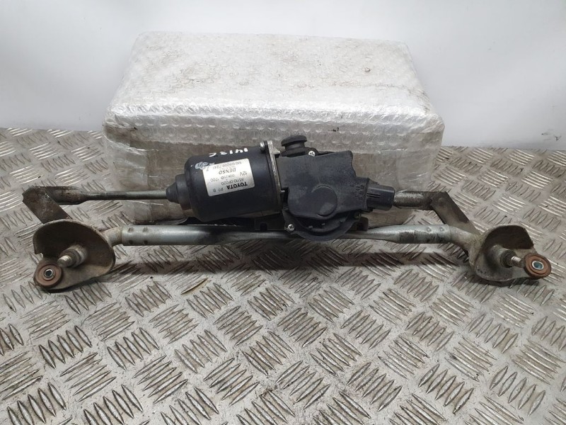 Recambio de motor limpia delantero para toyota corolla verso (r1) 2.2 d-4d luna referencia OEM IAM 851100F020 MS1592007241 DENSO