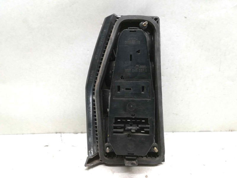 Recambio de piloto trasero derecho para volkswagen polo berlina (6n1) referencia OEM IAM   