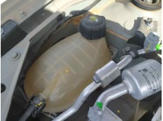 Recambio de deposito expansion para dacia sandero stepway referencia OEM IAM 217102572R  