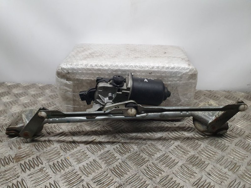 Recambio de motor limpia delantero para toyota corolla verso (r1) 2.2 d-4d luna referencia OEM IAM 851100F020 MS1592007241 DENSO