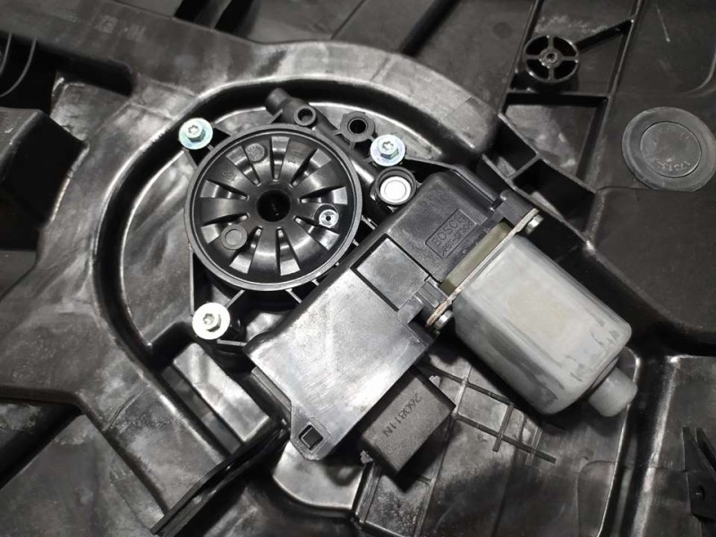 Recambio de elevalunas delantero derecho para hyundai i40 essence referencia OEM IAM 11J210349  ELECTRICO 6 PINES