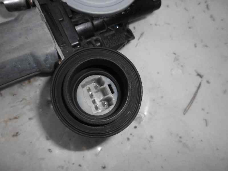 Recambio de elevalunas delantero derecho para lexus rx 300(mcu35) luxury referencia OEM IAM   