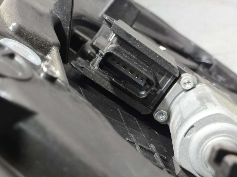 Recambio de elevalunas delantero derecho para hyundai i40 essence referencia OEM IAM 11J210349  ELECTRICO 6 PINES