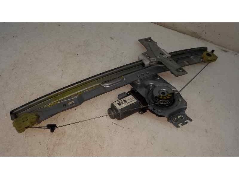 Recambio de elevalunas delantero derecho para peugeot 207 sport referencia OEM IAM  2 PINS ELECTRICO