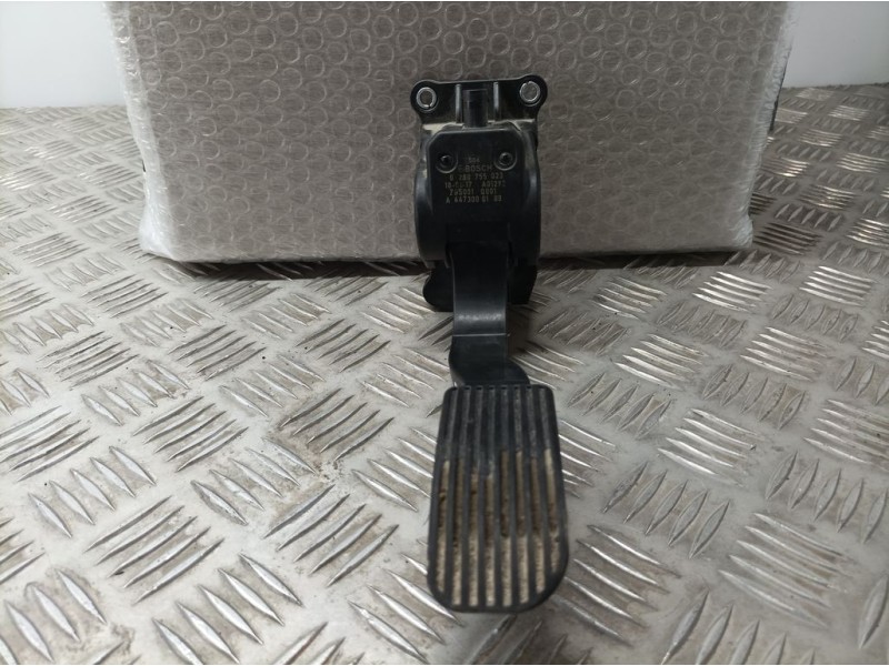 Recambio de potenciometro pedal para mercedes-benz vito mixto (447) 114/116 cdi, 119 cdi/bt kompakt (447.701) referencia OEM IAM