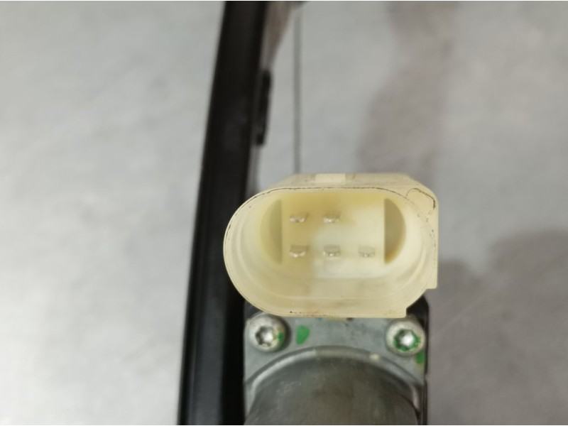 Recambio de elevalunas trasero derecho para bmw serie 1 lim. (f20) 116i referencia OEM IAM 7242556 34000012M10 ELECTRICO 5 PINS