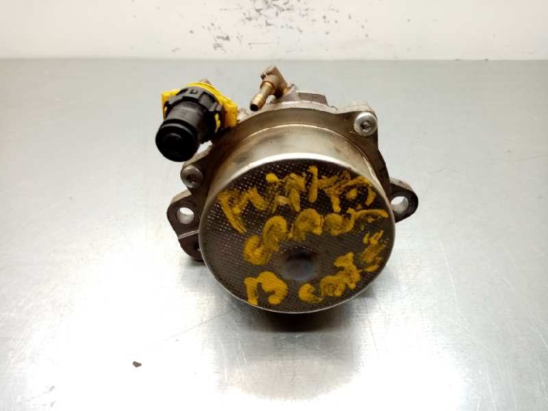 Recambio de depresor freno / bomba vacio para fiat grande punto (199) 1.3 16v jtd cat referencia OEM IAM 07T0151528  