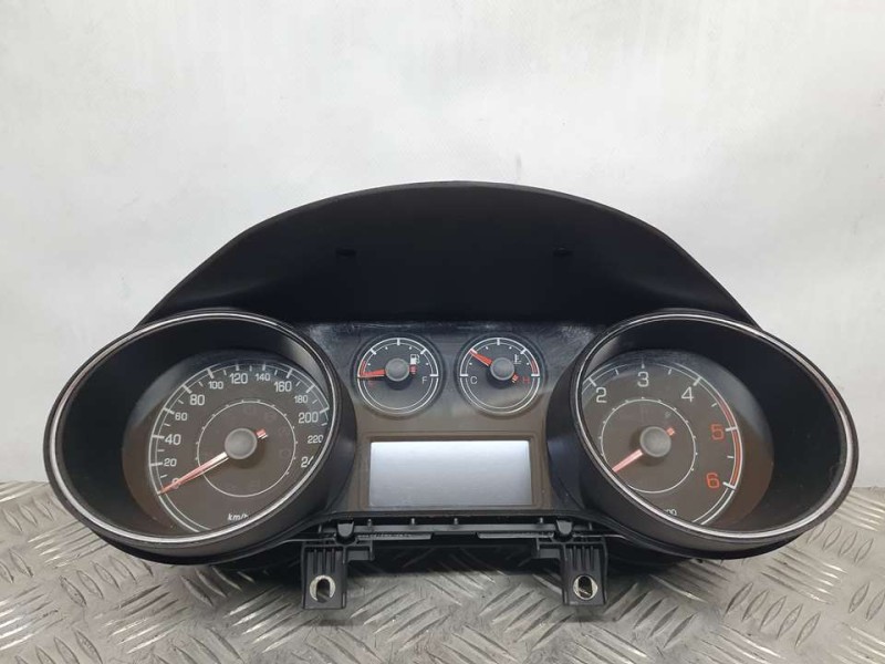 Recambio de cuadro instrumentos para fiat bravo (198) 1.6 16v active multijet (77kw) referencia OEM IAM 554000980100  