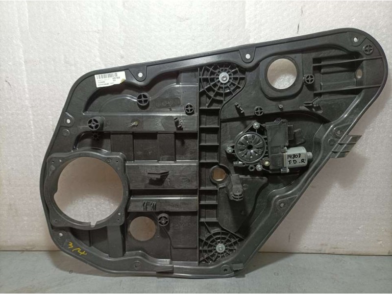 Recambio de elevalunas trasero derecho para hyundai i40 essence referencia OEM IAM 514203Z000 11J250060 ELECTRICO 6 PINS