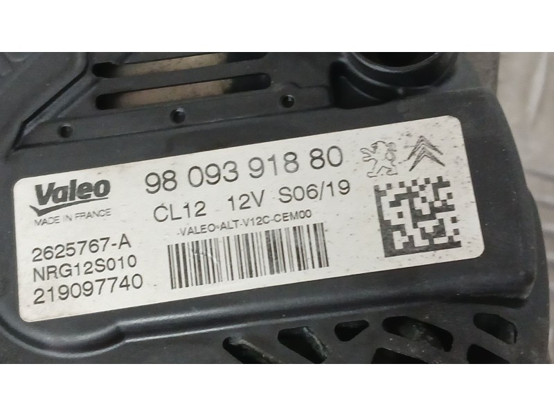 Recambio de alternador para opel grandland / grandland x (a18, p1uo) 1.2 (75) referencia OEM IAM 9809391880 VALEO 2625767A