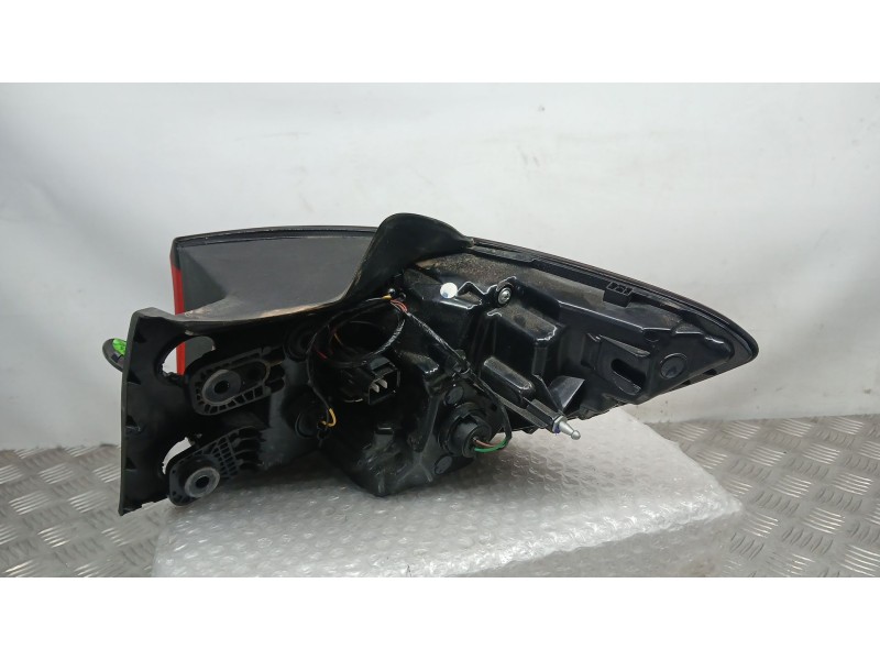 Recambio de piloto trasero izquierdo exterior para mg mg 3 (5lfp) mg3 1.5 referencia OEM IAM 11202863 POCO MANCHADO A30018L0100