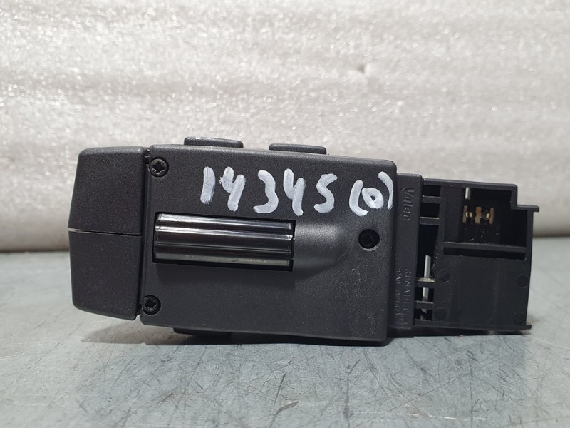 Recambio de mando multifuncion para renault captur zen referencia OEM IAM SIN REF  