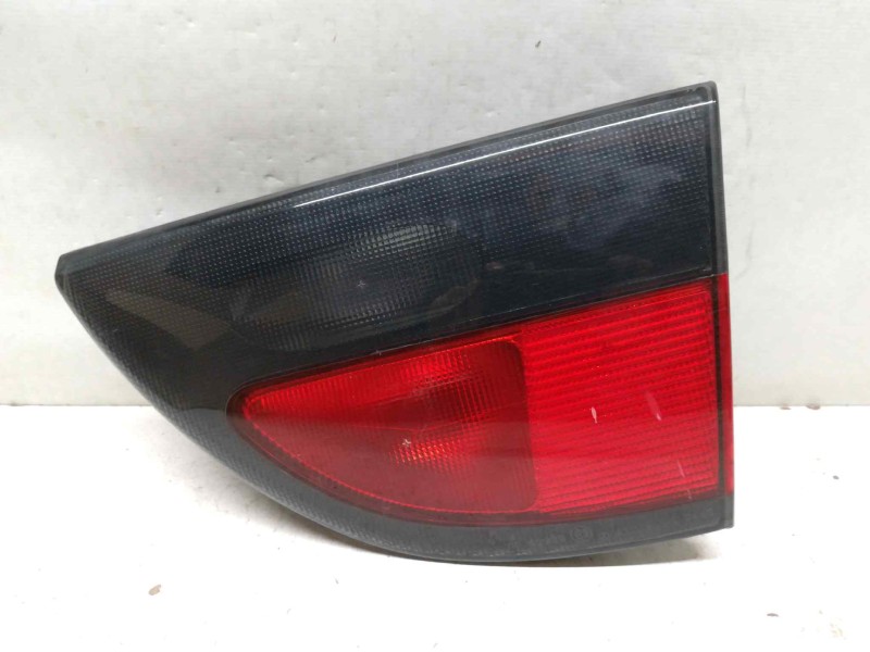 Recambio de piloto trasero derecho para renault megane i classic (la0) 1.4e rn referencia OEM IAM   INTERIOR