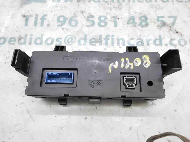 Recambio de mando climatizador para peugeot 1007 dolce referencia OEM IAM 96530443XT  