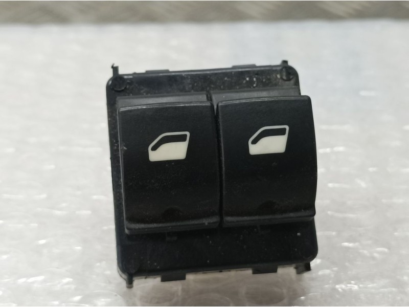 Recambio de mando elevalunas delantero izquierdo para citroën c3 shine referencia OEM IAM 98106397ZD  