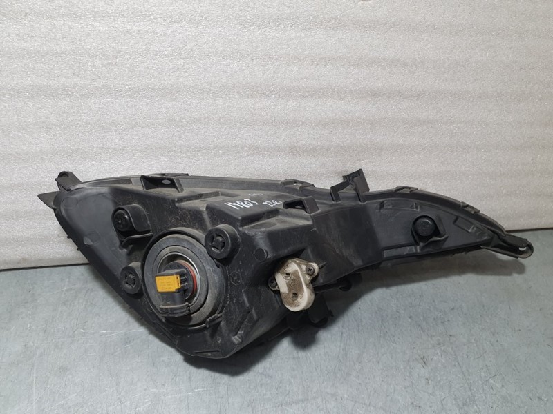 Recambio de faro antiniebla izquierdo para hyundai i40 essence referencia OEM IAM SIN REF  
