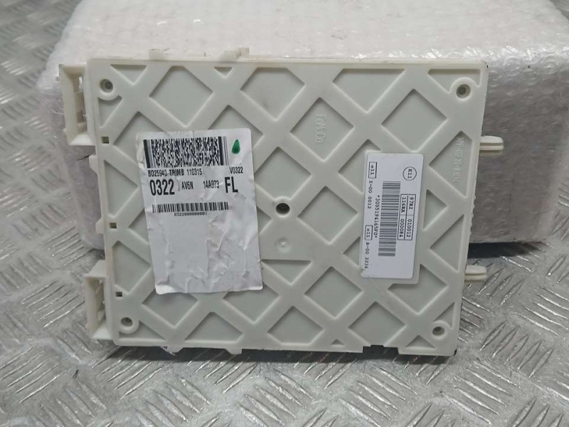 Recambio de caja reles / fusibles para ford c-max titanium referencia OEM IAM 97RI010012  