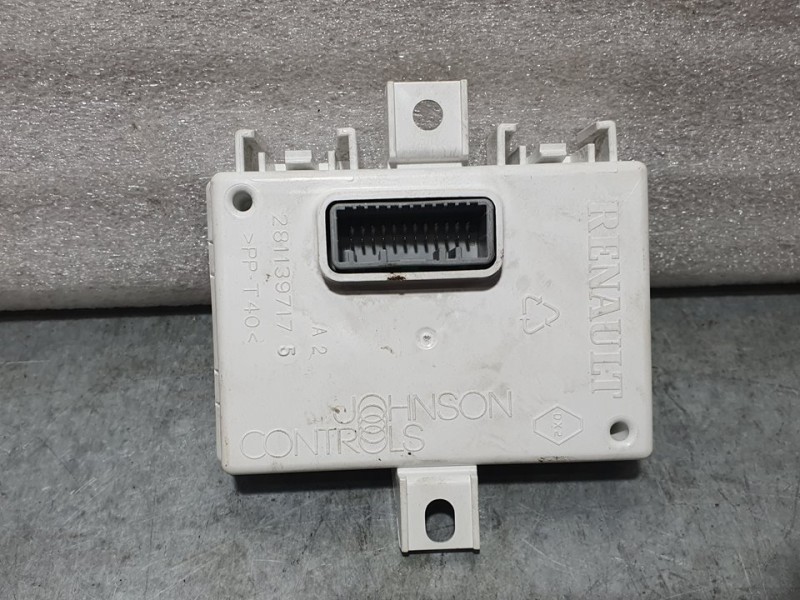 Recambio de modulo electronico para renault captur zen referencia OEM IAM 283467680R NS6340290800 