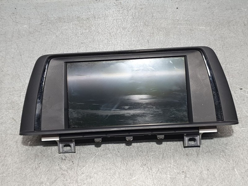 Recambio de sistema navegacion gps para bmw serie 1 lim. (f20) 116i referencia OEM IAM 927039104U  