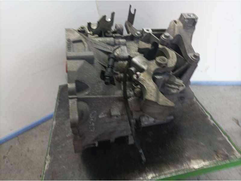 Recambio de caja cambios para ford kuga (cbv) trend referencia OEM IAM AV4R7002AB 290910 6VELOCIDADES