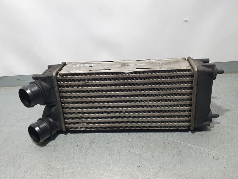 Recambio de intercooler para citroën c4 picasso seduction referencia OEM IAM 9656503980 992507M VALEO