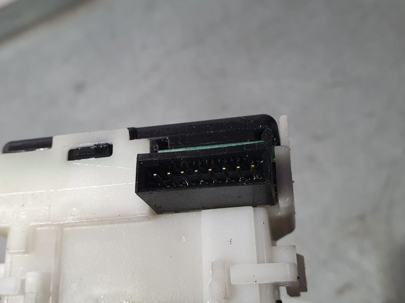 Recambio de mando luces para nissan note (e11e) naru edition referencia OEM IAM 255409U01D  