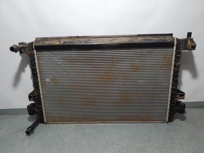 Recambio de radiador agua para seat ateca (kh7) style plus referencia OEM IAM 5Q0121251HS  SOPORTES ROTOS