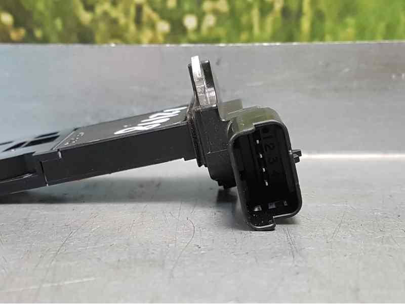 Recambio de caudalimetro para peugeot 308 allure referencia OEM IAM 9677093080 AFH50M27 HITACHI