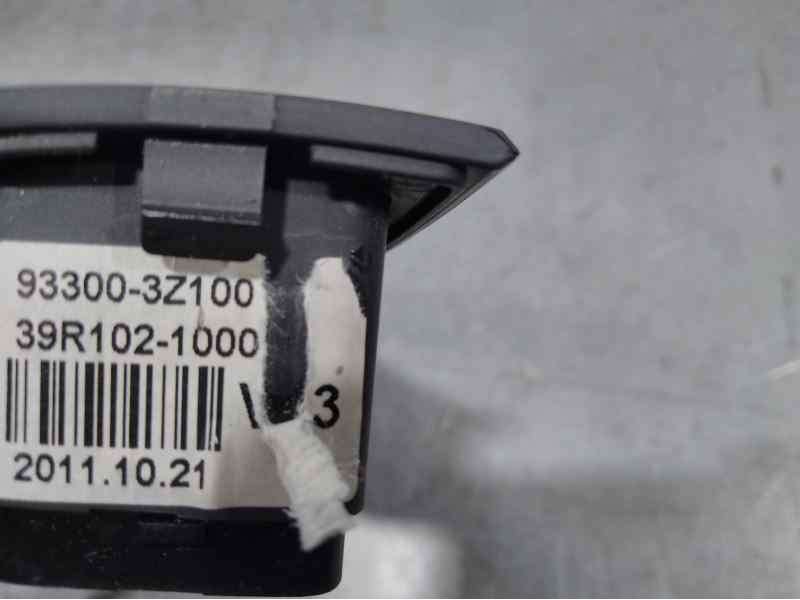 Recambio de mando luces para hyundai i40 essence referencia OEM IAM 933003Z100  