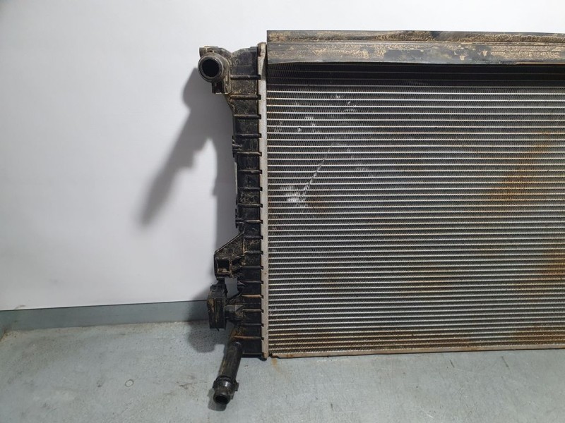 Recambio de radiador agua para seat ateca (kh7) style plus referencia OEM IAM 5Q0121251HS  SOPORTES ROTOS