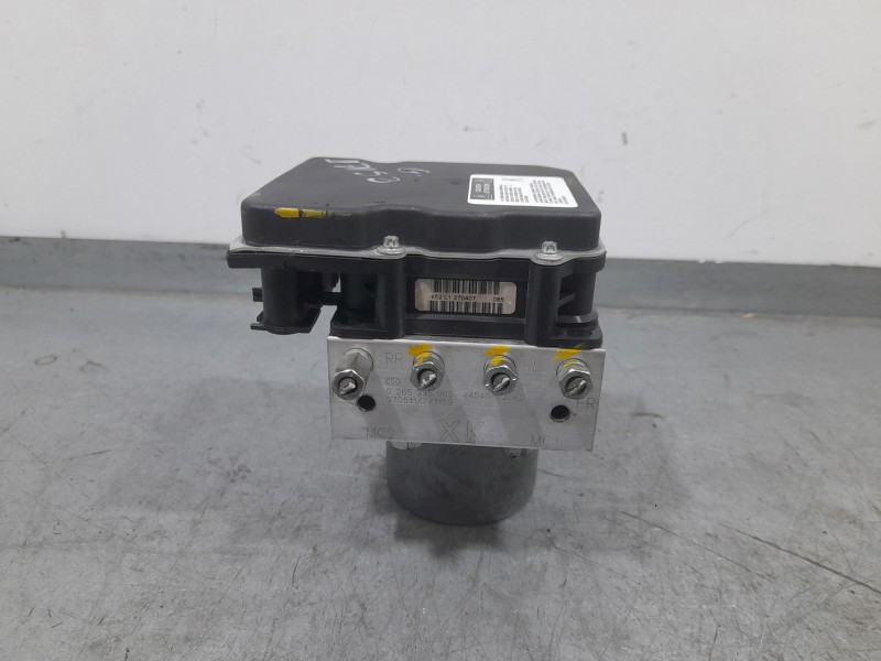 Recambio de abs para toyota auris (_e15_) 1.4 d-4d (nde150_) referencia OEM IAM 4454002060  