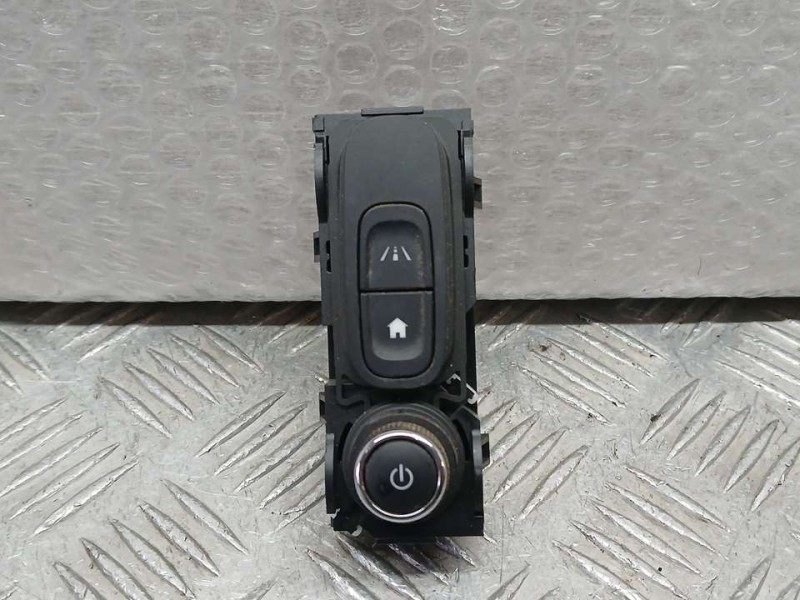 Recambio de mando radio para renault kadjar business referencia OEM IAM 253B05623R 10106355 MANDO GPS