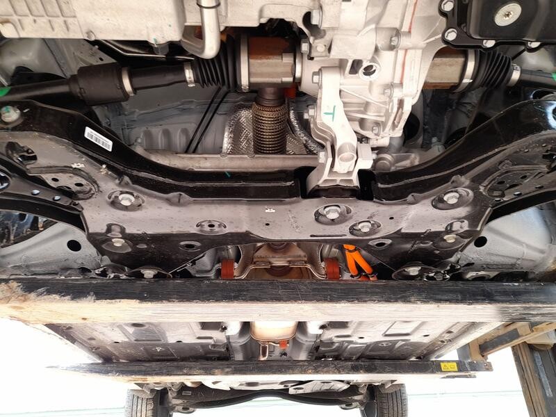 Recambio de puente delantero para mg mg 3 (5lfp) mg3 1.5 referencia OEM IAM 11748400  