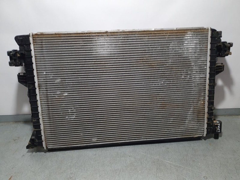 Recambio de radiador agua para seat ateca (kh7) style plus referencia OEM IAM 5Q0121251HS  SOPORTES ROTOS