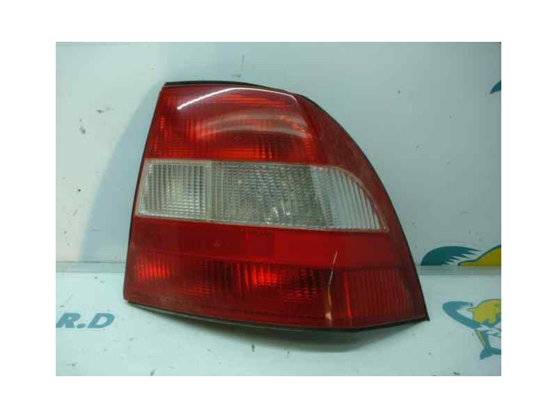 Recambio de piloto trasero derecho para opel vectra b berlina básico referencia OEM IAM   