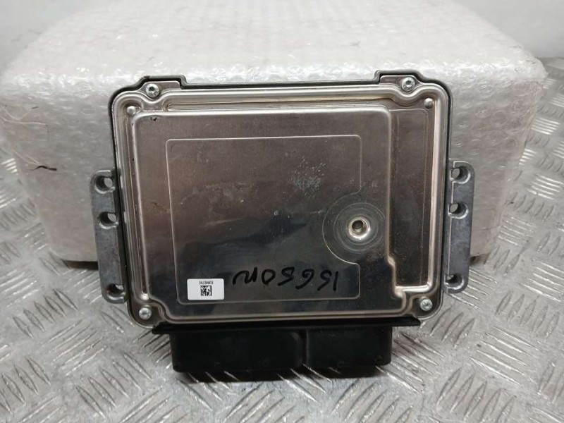 Recambio de centralita motor uce para suzuki vitara hybrid referencia OEM IAM 3391074S00 0261S22235 BOSCH
