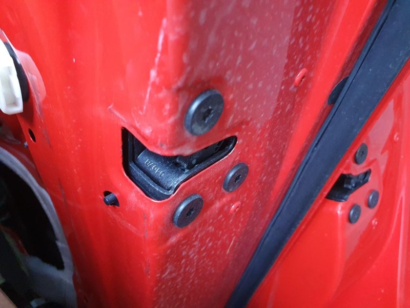 Recambio de cerradura puerta trasera derecha para renault megane iv berlina 5p business referencia OEM IAM 825023014R  