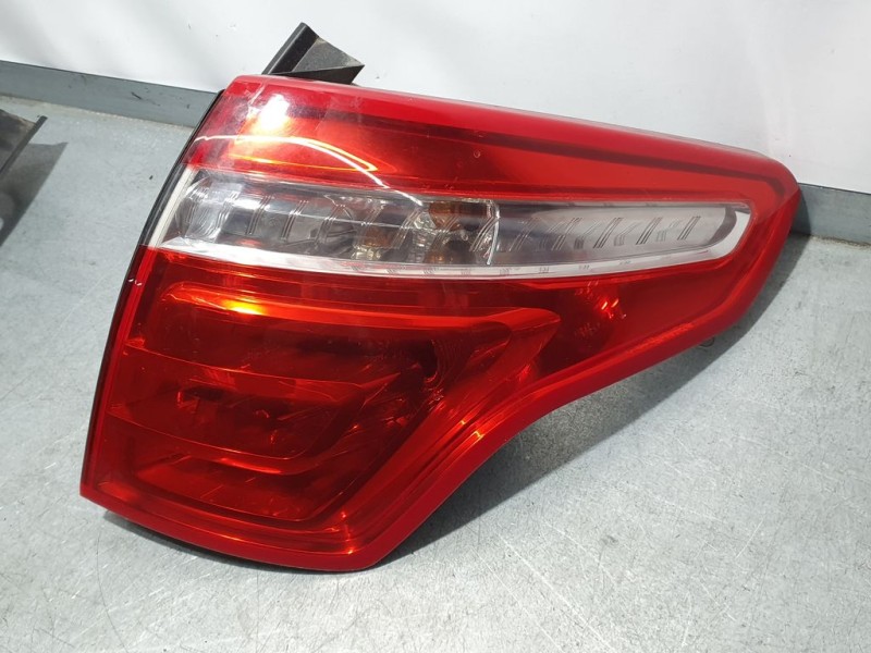 Recambio de piloto trasero derecho para citroën c4 picasso seduction referencia OEM IAM 6351CA  EXTERIOR