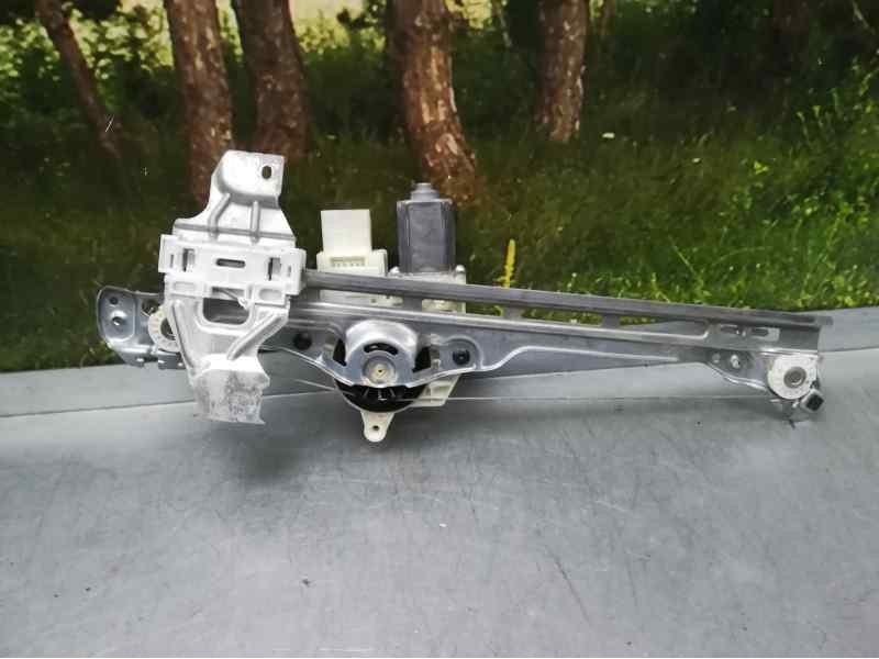 Recambio de elevalunas trasero derecho para peugeot 308 allure referencia OEM IAM 9825710480  ELECTRICO 6 PINS