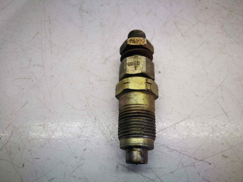 Recambio de inyector para nissan terrano/terrano.ii (r20) 2.7 turbodiesel referencia OEM IAM 0050T  ZEXEL