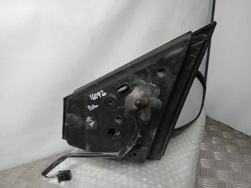 Recambio de retrovisor derecho para dacia sandero stepway referencia OEM IAM 963013555R  MANUAL