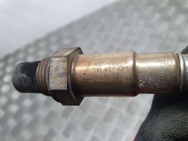 Recambio de sonda lambda para renault clio iii expression referencia OEM IAM H8200437489 0258010110 BOSCH