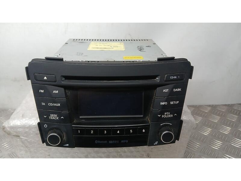 Recambio de sistema audio / radio cd para hyundai i40 essence referencia OEM IAM 961703Z0704X MOBIS AC110DFEES