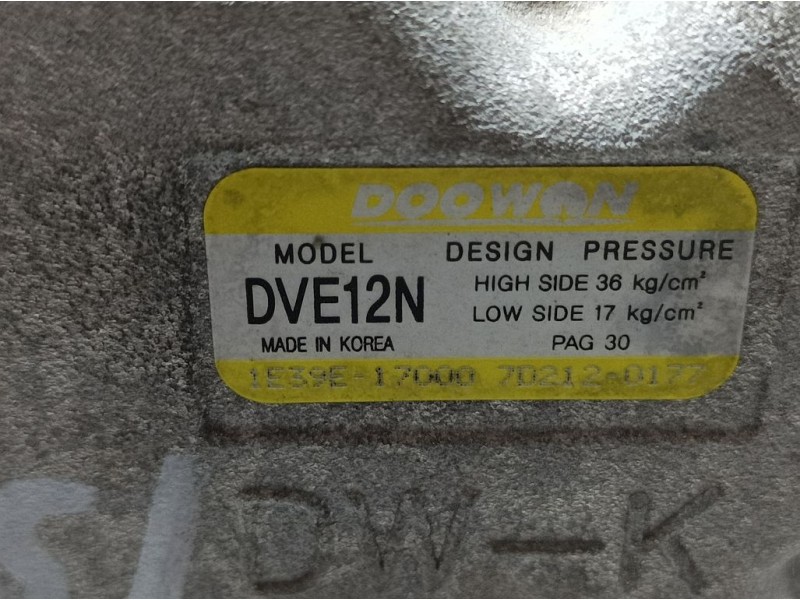 Recambio de compresor aire acondicionado para kia rio (yb) concept referencia OEM IAM 1E39E17000 DVE12N DOOWAN