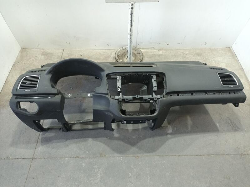 Recambio de kit airbag para seat alhambra (710) style referencia OEM IAM 7N5880201P  C/ SALPICADERO Y PRETENSORES