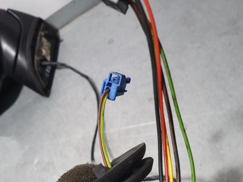 Recambio de retrovisor izquierdo para citroën c4 picasso seduction referencia OEM IAM 8153H0  ELECTRICO 5 Y 2 CABLES