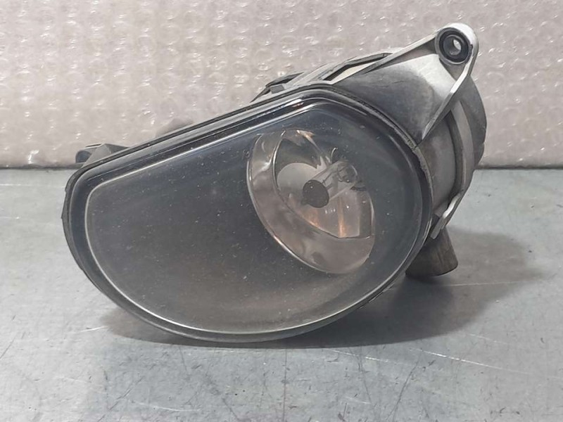Recambio de faro antiniebla izquierdo para audi a3 (8p) 2.0 tdi s line (103kw) referencia OEM IAM 8P0941699A  HELLA