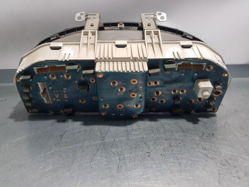 Recambio de cuadro instrumentos para mazda mx-3 (ec) 1.9 v6 cat referencia OEM IAM EA29C  REFERENCIAS BORRADAS