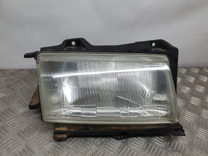 Recambio de faro derecho para citroën jumpy combi confort (5/6 plazas) referencia OEM IAM 36160748  