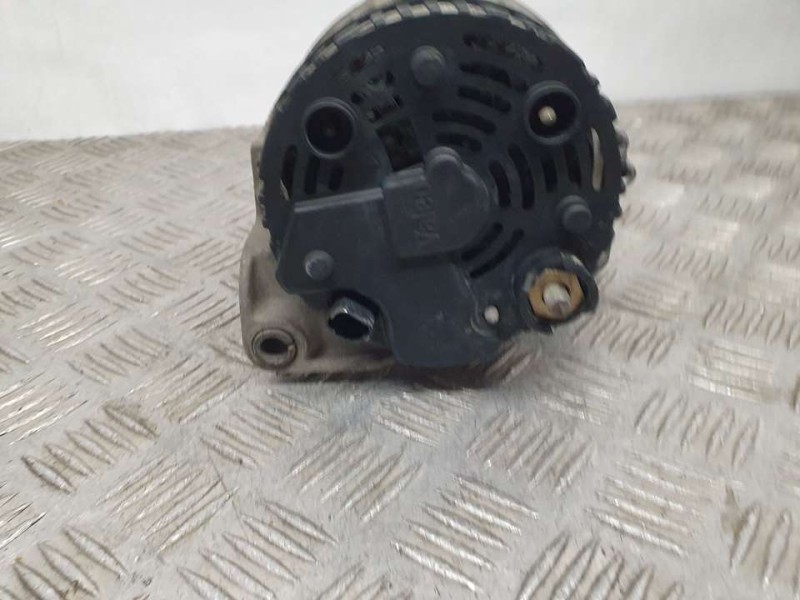 Recambio de alternador para renault clio ii fase i (b/cbo) 1.2 alize referencia OEM IAM 8200060816 2542464A VALEO